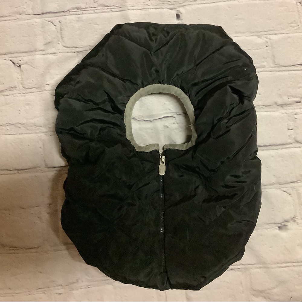 CHICCO CARSEAT ACCESSORY.
